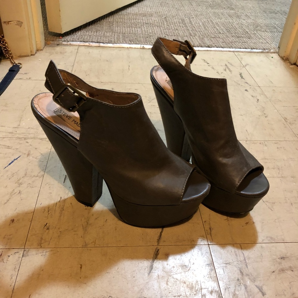 Steve Madden block heel wedges